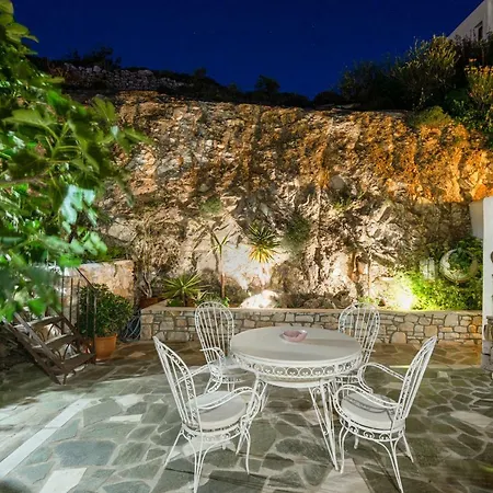 Haritomeni Парос